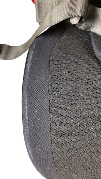 Shop WAYB Pico Portable Car Seat, 2023, Jet at GoodBuy Gear