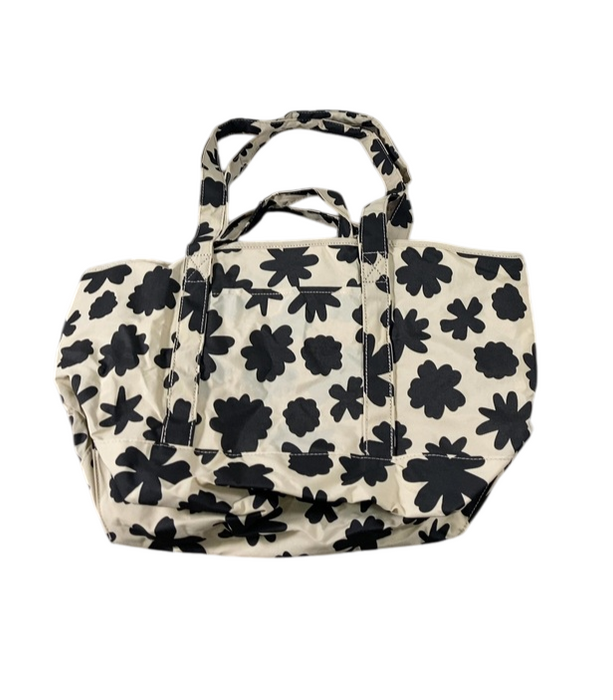 Shop Storq Packable Park Carryall, Chamomiles at GoodBuy Gear