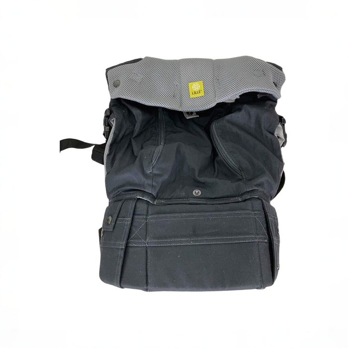 Shop Lillebaby Complete All Seasons Baby Carrier, Charcoal Silver at GoodBuy Gear