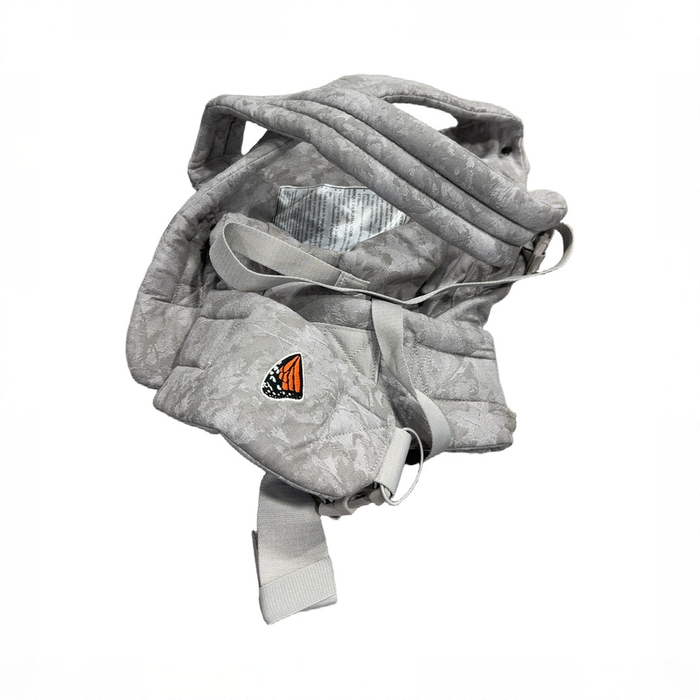 Shop Mabē The Monarch Carrier, Ashland/Camo at GoodBuy Gear