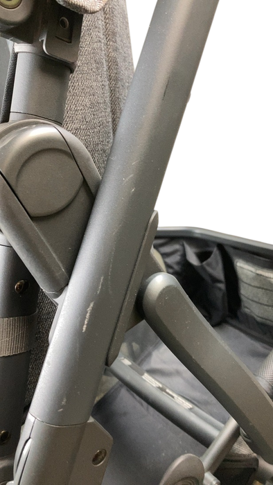 Shop UPPAbaby VISTA V2 Stroller, 2021, Greyson (Charcoal Melange) at GoodBuy Gear