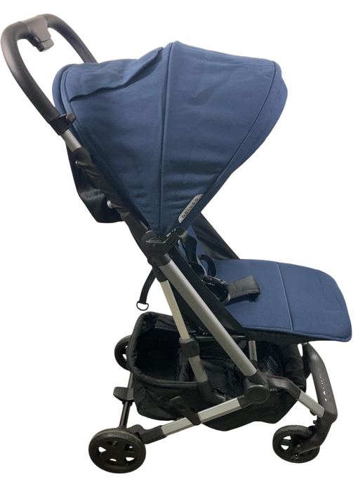 Shop Colugo Compact Stroller, 2023, Navy at GoodBuy Gear