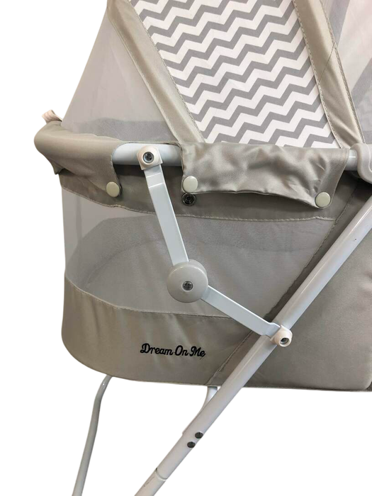 Shop Dream On Me Karley Bassinet, Grey, Original at GoodBuy Gear