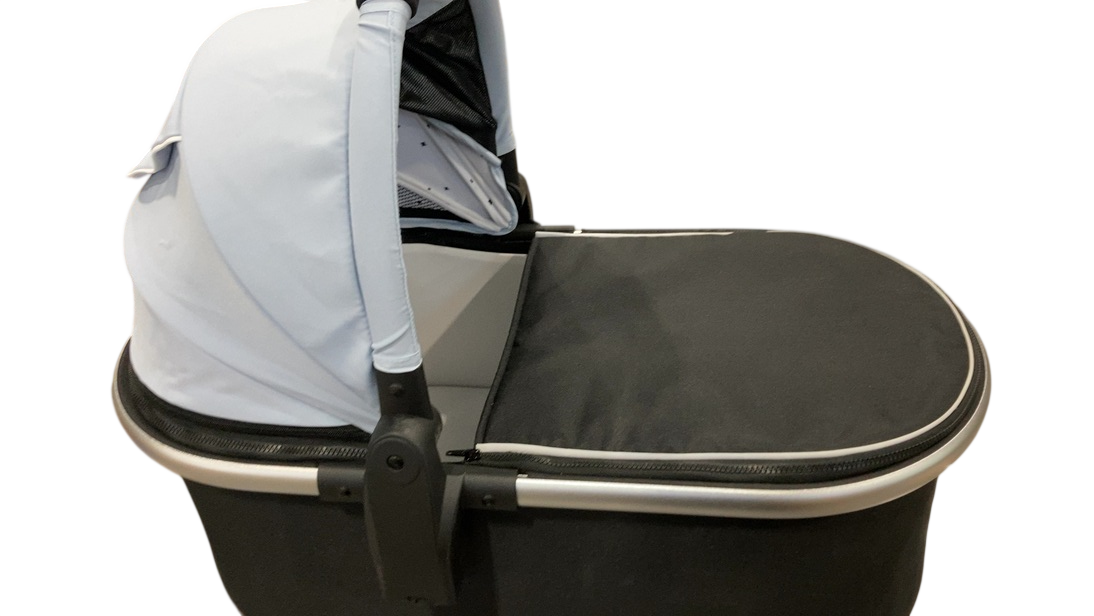 Shop Mockingbird Bassinet, Pre-2026, Sky at GoodBuy Gear