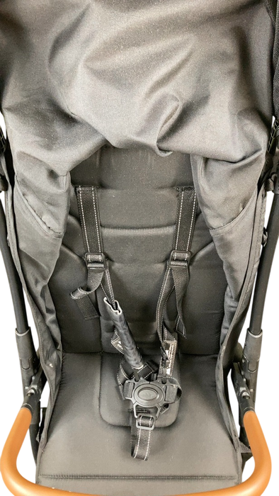 Shop Delta Children Jeep Altitude Compact Travel Stroller, 2024, Black at GoodBuy Gear