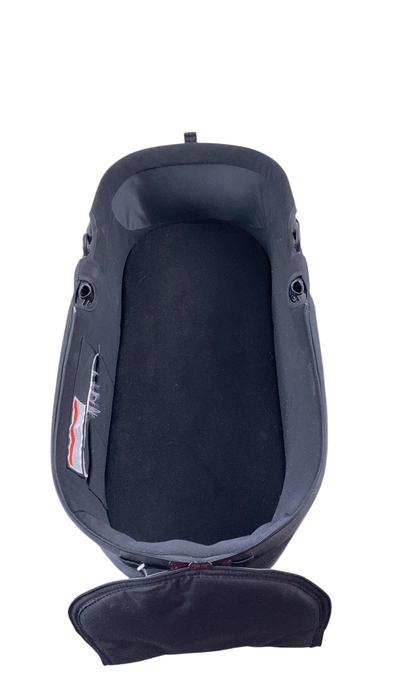 Shop Bugaboo Dragonfly Bassinet, Midnight Black at GoodBuy Gear