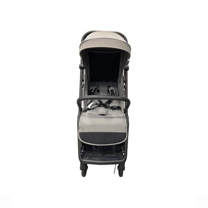 Shop Mama & Baby Packa Travel Stroller, 2024, Gray at GoodBuy Gear