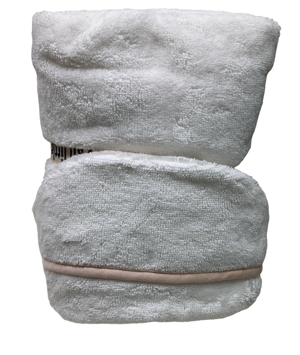 Shop Lalo The Hooded Towel, Grapefruit at GoodBuy Gear