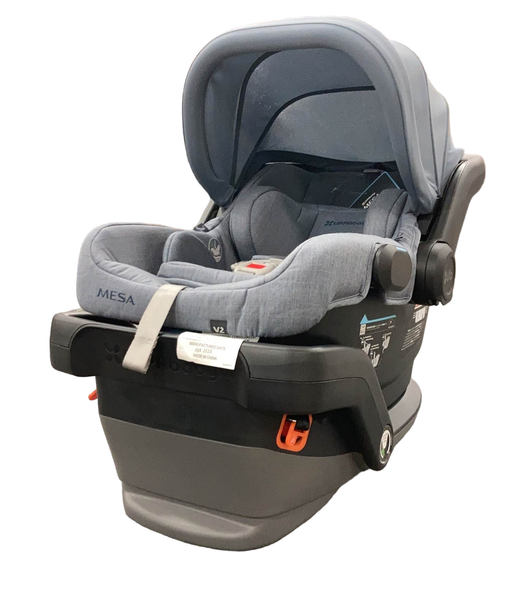 used UPPAbaby MESA V2 Infant Car Seat, 2023, Gregory (Blue Melange Merino Wool)