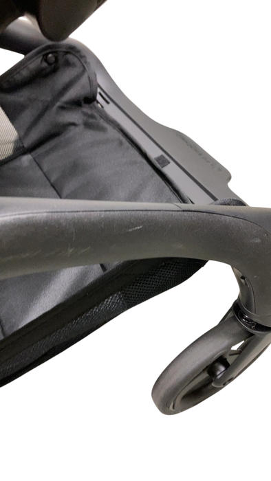 Shop Bugaboo Dragonfly Stroller, 2024, Black, Desert Taupe, Desert Taupe at GoodBuy Gear