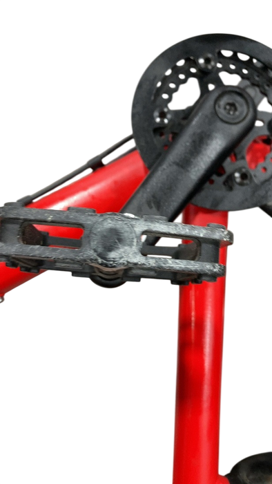 Shop Woom EXPLORE 5 Bicycle, Woom Red at GoodBuy Gear