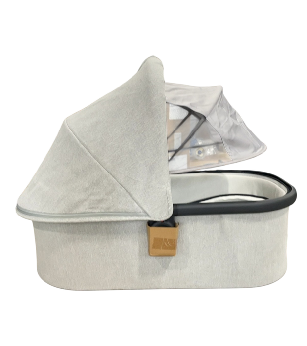 Shop UPPAbaby V2 Bassinet, Anthony (White & Grey Chenille) at GoodBuy Gear