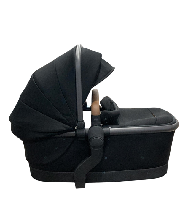 Shop Silver Cross Wave Bassinet Carry Cot, Zinc at GoodBuy Gear