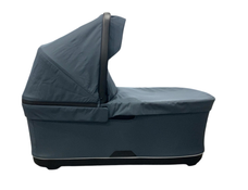 Shop Thule Bassinet, Dark Slate at GoodBuy Gear
