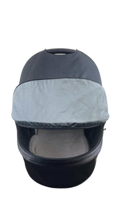 Shop Cybex MIOS LUX Carry Cot, Onyx Black at GoodBuy Gear