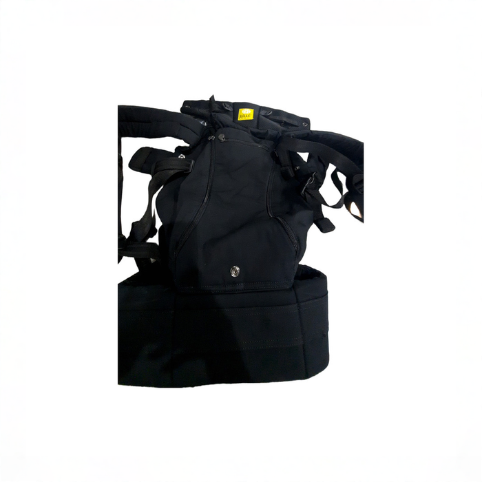 Shop Lillebaby Complete All Seasons Baby Carrier, Black at GoodBuy Gear