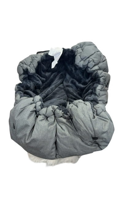 Shop 7 A.M. Enfant Tundra Car Seat Cocoon, Heather Grey Dark/black Faux Fur at GoodBuy Gear