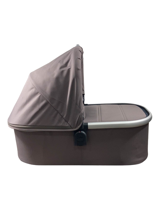Shop UPPAbaby V2 Bassinet, Theo (Dark Taupe) at GoodBuy Gear