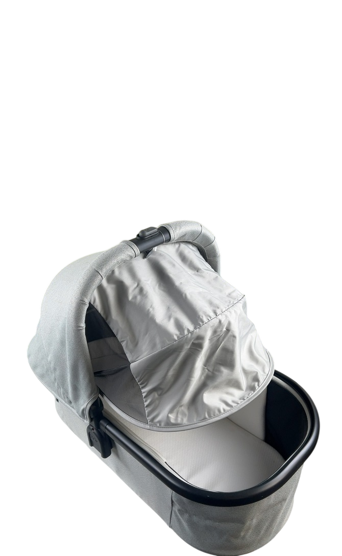 UPPAbaby V3 Bassinet, Savannah (Pearl Gray Jacquard)