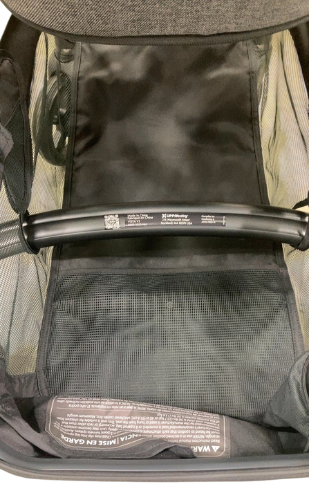 Shop UPPAbaby Vista V3 Stroller, 2024, Greyson (Charcoal Melange) at GoodBuy Gear