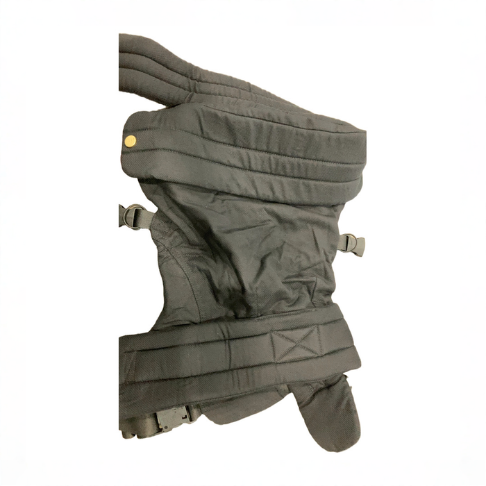 Shop Mabē The Monarch Carrier, Ebony at GoodBuy Gear