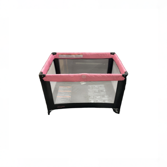 Shop Dream On Me Zazzy Portable Playard with Bassinet, Pink at GoodBuy Gear