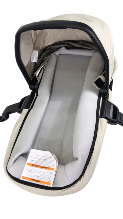 Shop Thule Urban Glide Bassinet, Soft Beige at GoodBuy Gear
