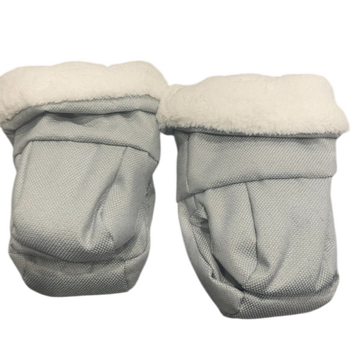 Shop UPPAbaby Cozy Handmuffs, Savannah (Pearl Gray Jacquard) at GoodBuy Gear