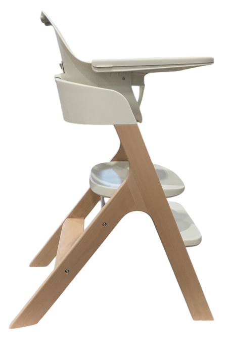 Shop Mockingbird High Chair, 2.0, Natural Beech, White at GoodBuy Gear