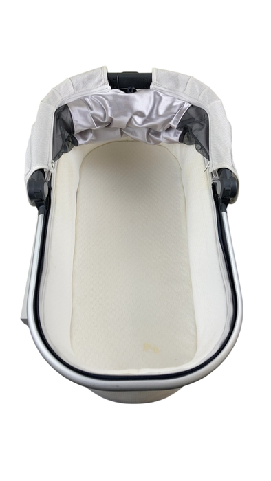 Shop UPPAbaby V2 Bassinet, Bryce (White Marl) at GoodBuy Gear