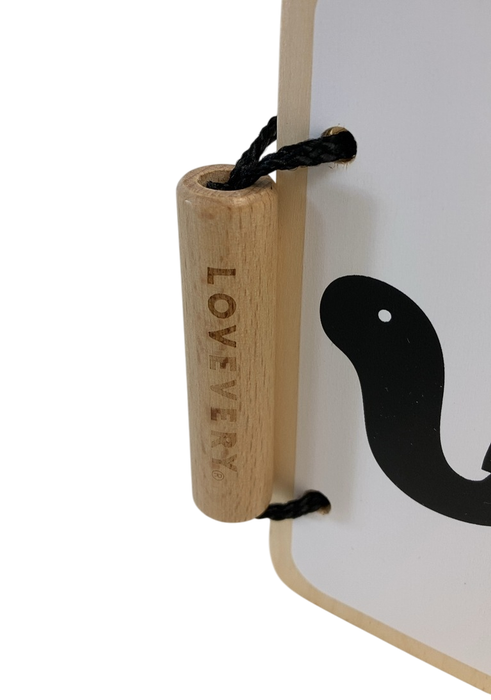 Shop Lovevery The Looker Play Kit at GoodBuy Gear