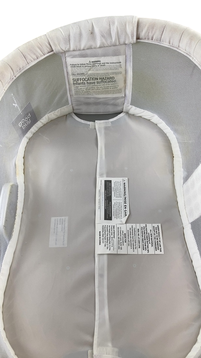 Shop Halo BassiNest Swivel Sleeper Premiere Series, Silver Damask at GoodBuy Gear