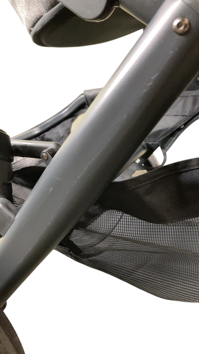 Shop UPPAbaby VISTA V2 Stroller, 2023, Greyson (Charcoal Melange) at GoodBuy Gear