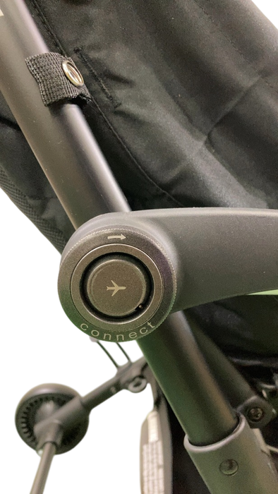 Shop Bumprider Connect 3 Stroller, 2023, Black/Black at GoodBuy Gear