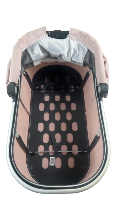 Shop UPPAbaby V2 Bassinet, Alice (Dusty Pink) at GoodBuy Gear