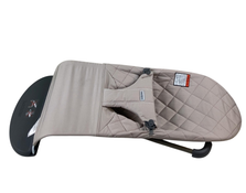 Shop BabyBjorn Bouncer Bliss, Dark Gray Frame, Sand Gray Cotton Classic Quilt at GoodBuy Gear