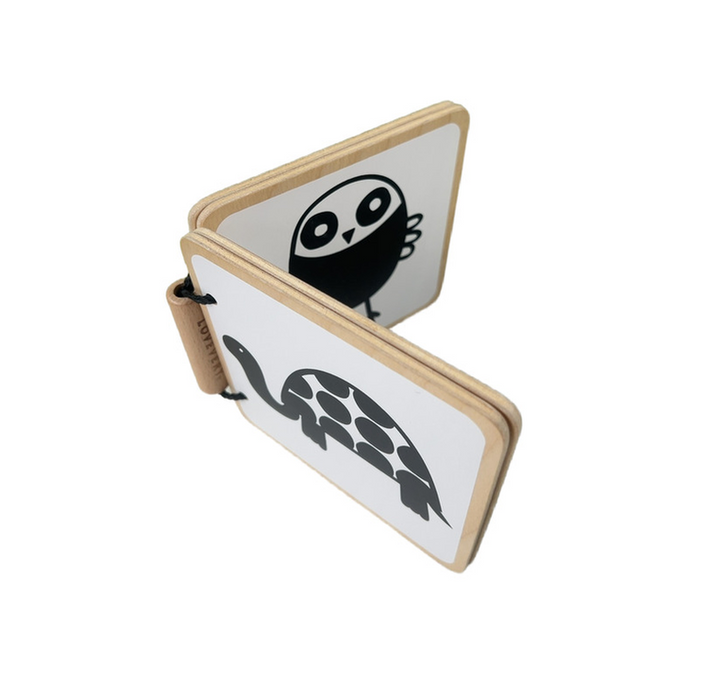 Shop Lovevery The Looker Play Kit, Multicolor at GoodBuy Gear