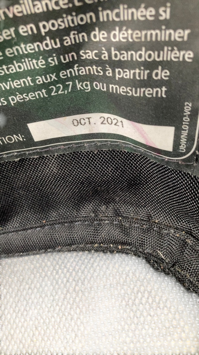 Shop UPPAbaby VISTA V2 Stroller, 2021, Noa (Navy) at GoodBuy Gear