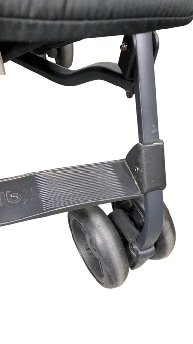Shop UPPAbaby G-Link V2 Double Stroller, 2024, Jake (Black) at GoodBuy Gear