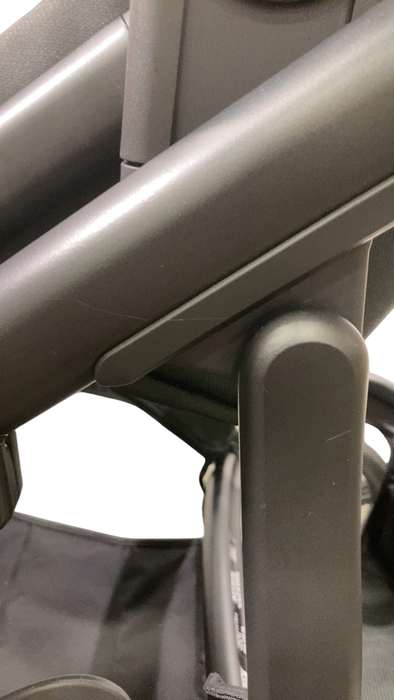 Shop UPPAbaby Vista V3 Stroller, 2024, Jake (Charcoal) at GoodBuy Gear