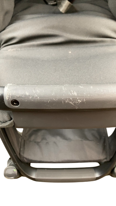 Shop UPPAbaby Vista V3 Stroller, 2024, Jake (Charcoal) at GoodBuy Gear