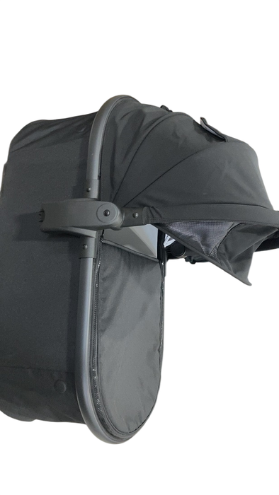 Shop Mockingbird Bassinet, 2026+, Black at GoodBuy Gear