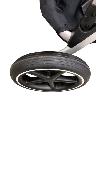 Shop Cybex Gazelle S Modular Stroller, 2024, Moon Black, Silver Frame at GoodBuy Gear