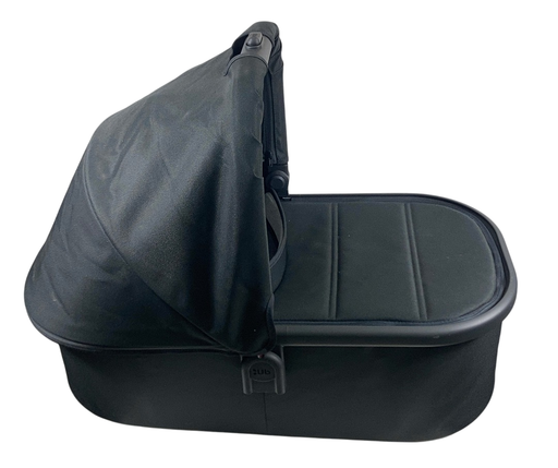 Shop UPPAbaby V2 Bassinet, Jake (Charcoal) at GoodBuy Gear