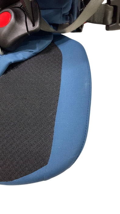 Shop WAYB Pico Portable Car Seat, 2022, Midnight Sky at GoodBuy Gear