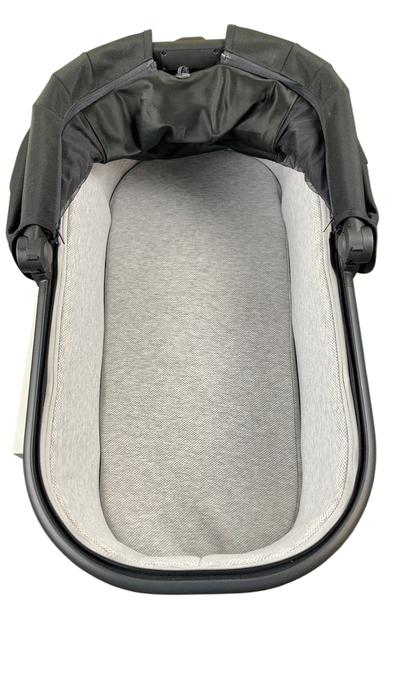 Shop UPPAbaby VISTA V2 Stroller, 2023, Jake (Black) at GoodBuy Gear