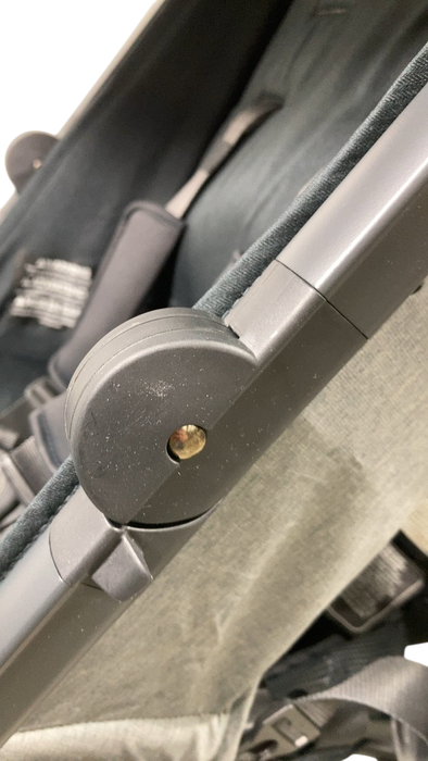 Shop UPPAbaby G-LUXE Stroller, 2022, Greyson (Charcoal Melange) at GoodBuy Gear