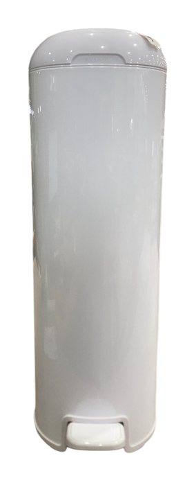 Shop Diaper Genie Platinum Diaper Pail, White at GoodBuy Gear