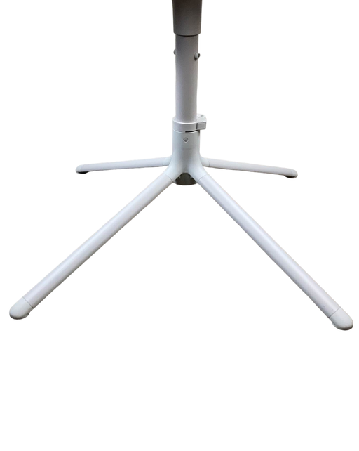 secondhand Halo Bassinest Swivel Sleeper 3.0, Grey