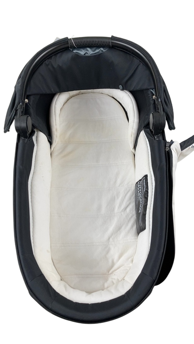 Shop Cybex MIOS LUX Carry Cot, Onyx Black at GoodBuy Gear